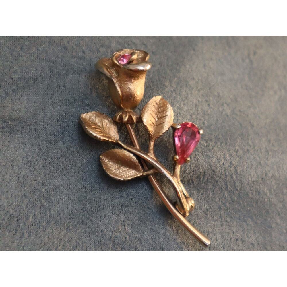 Pink Rhinestone Rose Brooch Brushed Goldtone Vintage Pin